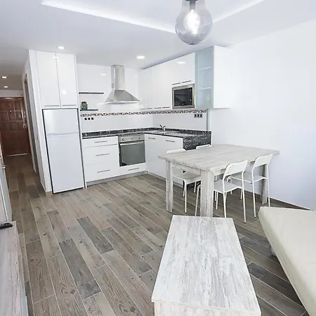 Differentflats Eucalyptus * Salou