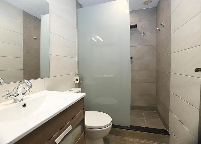 アパート Differentflats Eucalyptus サロウ