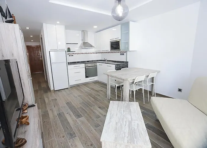 Differentflats Eucalyptus * Salou