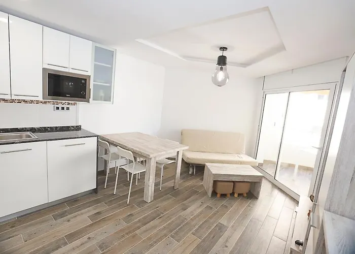 Апартаменты Differentflats Eucalyptus Салоу
